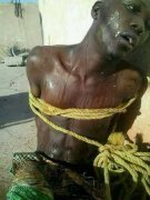Negros vendidos como escravos na Líbia: fotos do horror que o imperialismo produz