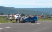 AMADORISMO: Avião militar com vacinas atropela jumento em pista de pouso na Bahia