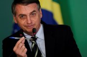 Bolsonaro diz que tirará dinheiro da Saúde e da Educação se Congresso derrubar veto sobre distribuição de absorventes