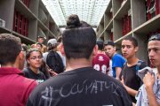 Após ataques do governo, escolas começam a ser reocupadas no Paraná