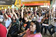 Professores municipais do Rio de Janeiro aprovam estado de greve contra arrocho de Crivella