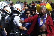 Índios pedem no Congresso que não haja mudanças na lei de demarcação