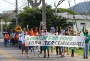 Florianópolis contrata empresas terceirizadas para furar greve de coletores de lixo