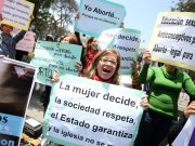 Legalização e Descriminalização do aborto: qual a diferença? Ou, com qual estratégia o movimento de mulheres deve lutar por seus direitos