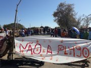 Indígenas Xakriabá fecham a BR-135, em Minas Gerais, contra o Marco Temporal