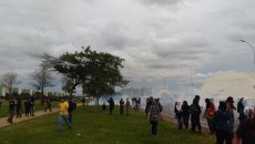 Urgente: Policia reprime violentamente manifestantes contra a PEC 55 em Brasília