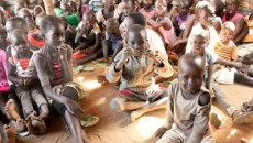 Absurdo: 80 menores são encontrados trancados em contêineres durante meses no Sudão