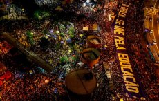 30M: Centenas de milhares em todo o país tomam as ruas contra os cortes de Bolsonaro na educação