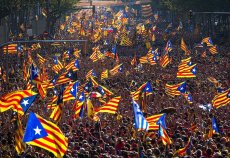França não reconhece independência da Catalunha e se soma à pressão imperialista