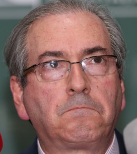 Câmara impõe derrota a Cunha e aprova alteração na lei de repatriação de recursos