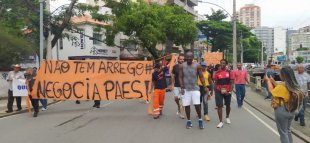 Greve dos garis toma as ruas da Tijuca rumo à prefeitura e ato unificado com saúde e educação