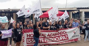 "Trabalhador na rua, Leite a culpa é tua", segundo dia de greve da saúde em Cachoeirinha