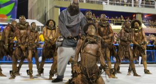 Alegoria combativa: porque a Escola de samba Paraíso do Tuiuti deu uma aula de Estética e História 