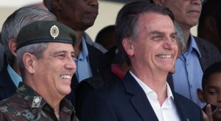 Bolsonaro quer desviar mais R$ 1,4 bi do MEC para agradar o Exército e o agronegócio