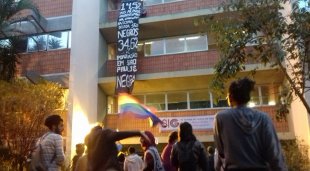 Estudantes da Unicamp desocupam reitoria e seguem em greve com ações contra punição