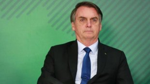 Mais uma Fake News: Bolsonaro sanciona anistia a partidos após dizer que havia vetado