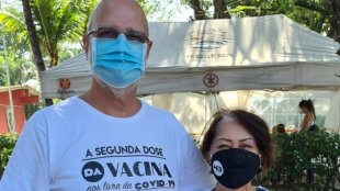 Professor é barrado de receber a vacina por usar camisa contra Bolsonaro, em quartel do Rio