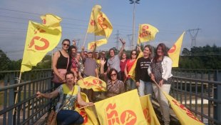 Escolas de Canoas em greve realizam ato contra Sartori