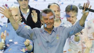 Macri avança, peronismo declina e Frente de Esquerda (FIT) faz uma ótima eleição