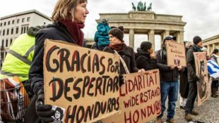 Manifestações em apoio ao povo hondurenho em vários países