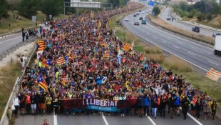 [AO VIVO] Greve Geral e mobilizações massivas na Catalunha