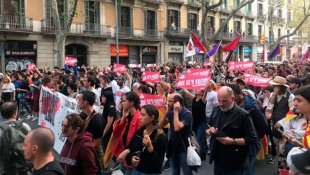 Sexta jornada de protestos em Barcelona: dezenas de milhares marcharam contra a repressão e pela liberdade dos presos 
