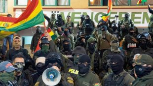Bolívia: Abaixo o golpe cívico militar religioso!