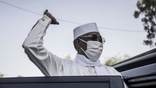 Presidente do Chade é morto, poucos dias após sua reeleição 