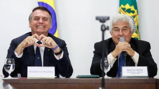Bolsonaro segue ataque à ciência e pesquisadores sofrem com o corte de bolsas de estudo