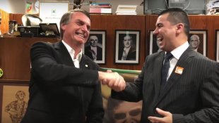 Ajudante de ordens de Bolsonaro confirma encontro do presidente com deputado Luís Miranda