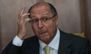 Quase metade dos votantes de Alckmin preferem Haddad no segundo turno