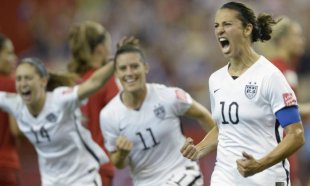 Futebol feminino nos EUA e a exigência de igualdade de salários