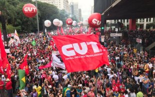 Por que a CUT e CTB não movem um dedo contra as reformas?