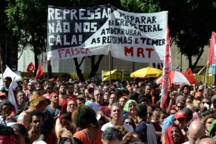 Organizar comitês que reúnam milhares: parar o Rio e o Brasil para ocupar Brasília