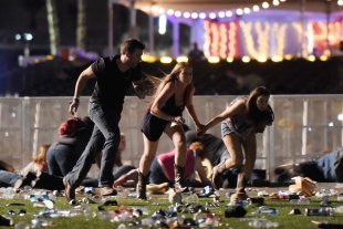 58 mortos e mais de 500 feridos por atirador em festival de música em Las Vegas