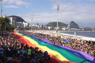 Projeto de lei de vereador do PSOL que garante nome social para trans é aprovado no Rio