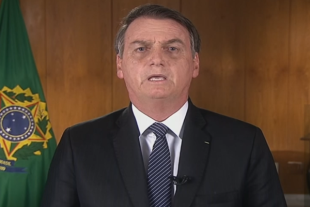 Bolsonaro solta vídeo mentiroso sobre a reforma da previdência