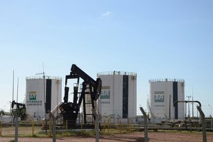 Petrobras entrega 34 campos de petróleo do RN à iniciativa privada por 3,75% do seu valor
