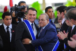 Ibaneis e Edison Garcia: privatistas representantes do regime do golpe institucional 