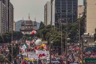 19J: Dezenas de milhares pelo país se manifestam contra Bolsonaro