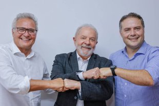 Lula, buscando alianças com a direita, se reúne com oligarca e golpista Renan Calheiros
