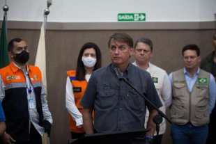 Bolsonaro despreza população que vive em área de risco: "faltou visão de futuro"