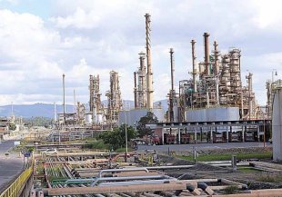 Petroleiros de MG iniciarão greve por condições sanitárias contra as contaminações por Covid
