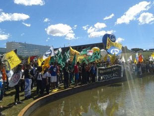 Direto de Brasília: juventude protesta contra a redução da maioridade penal