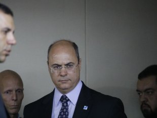 Impeachment de Witzel é confirmado por tribunal misto no Rio