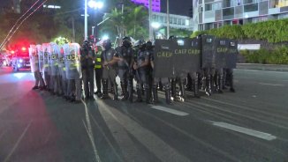Manifestação de milhares contra Bolsonaro é reprimida pela polícia em SP