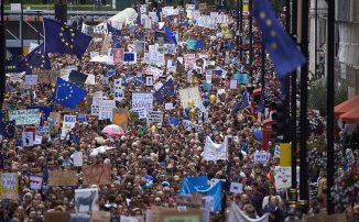 Milhares protestam em Londres contra saída do Reino Unido da UE