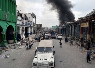 Os 80 tiros que vem de longe: Comando Militar do Leste fez escola de massacre no Haiti