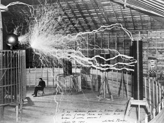 Nikola Tesla, o gênio que nos eletrificou