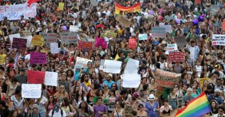 Movimentos feministas se unem contra o retrocesso em Curitiba